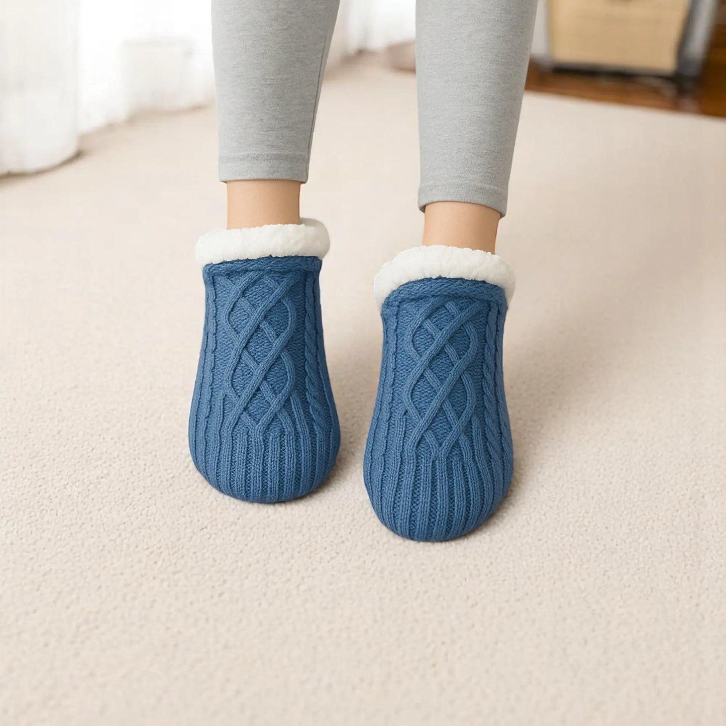 Chaussettes chaudes homme bleu avec intérieur polaire pour pieds au chaud.