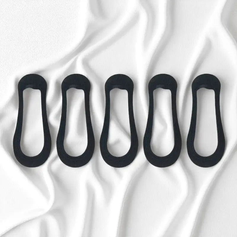 Lot de chaussettes noires invisibles femme sans couture.