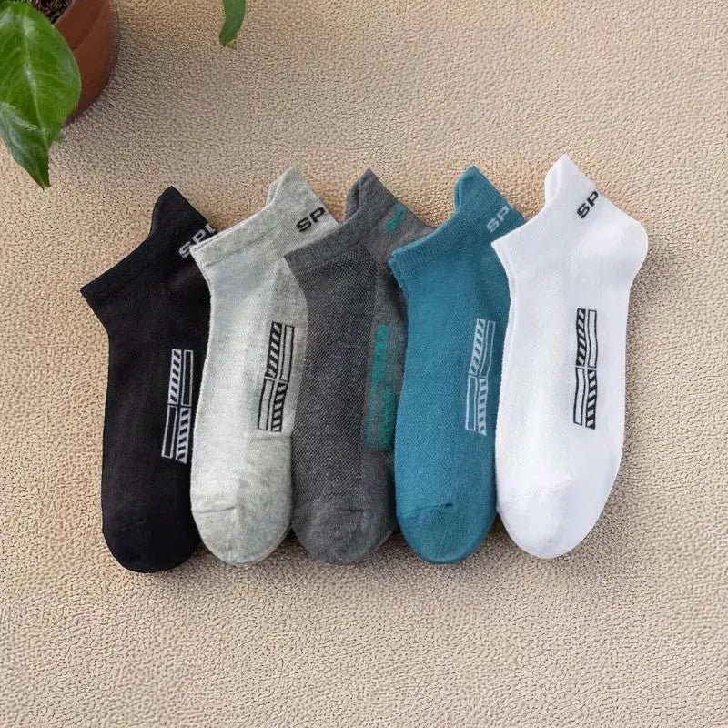 Socquettes basses multicolores pour homme avec inscription sport.