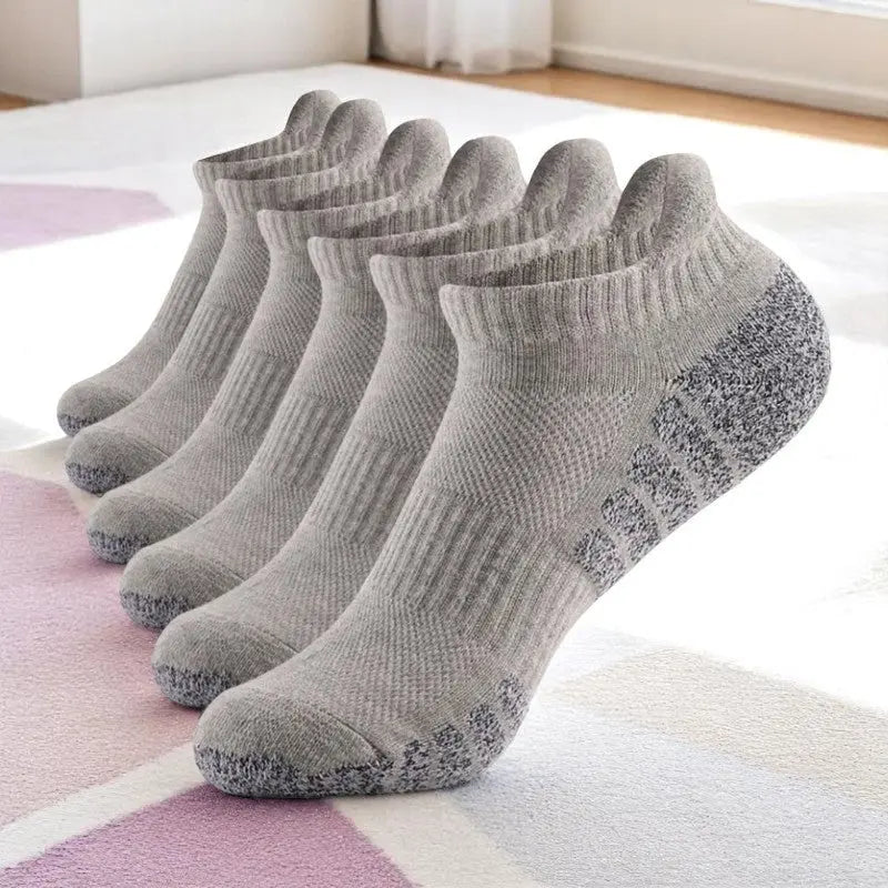 Socquettes sport homme grises pour entraînement.