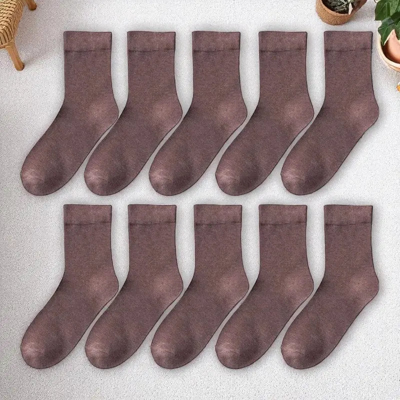 10 paires de chaussettes marron pour femme en bambou, confort naturel et sobriété.