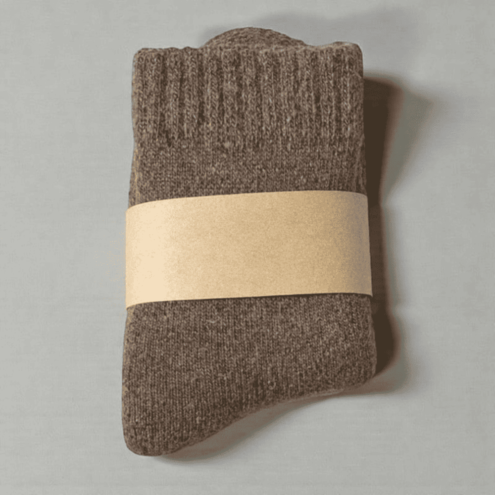 Chaussette laine enfant jaune moutarde chaude et confortable.