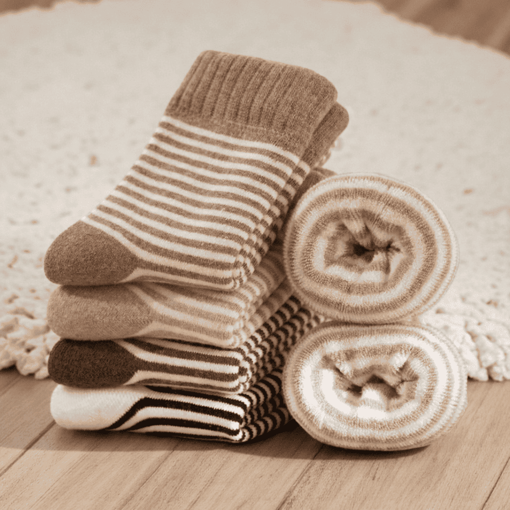 Chaussette thermique enfant pensée pour le cocooning, la maison et les sorties par temps froid.