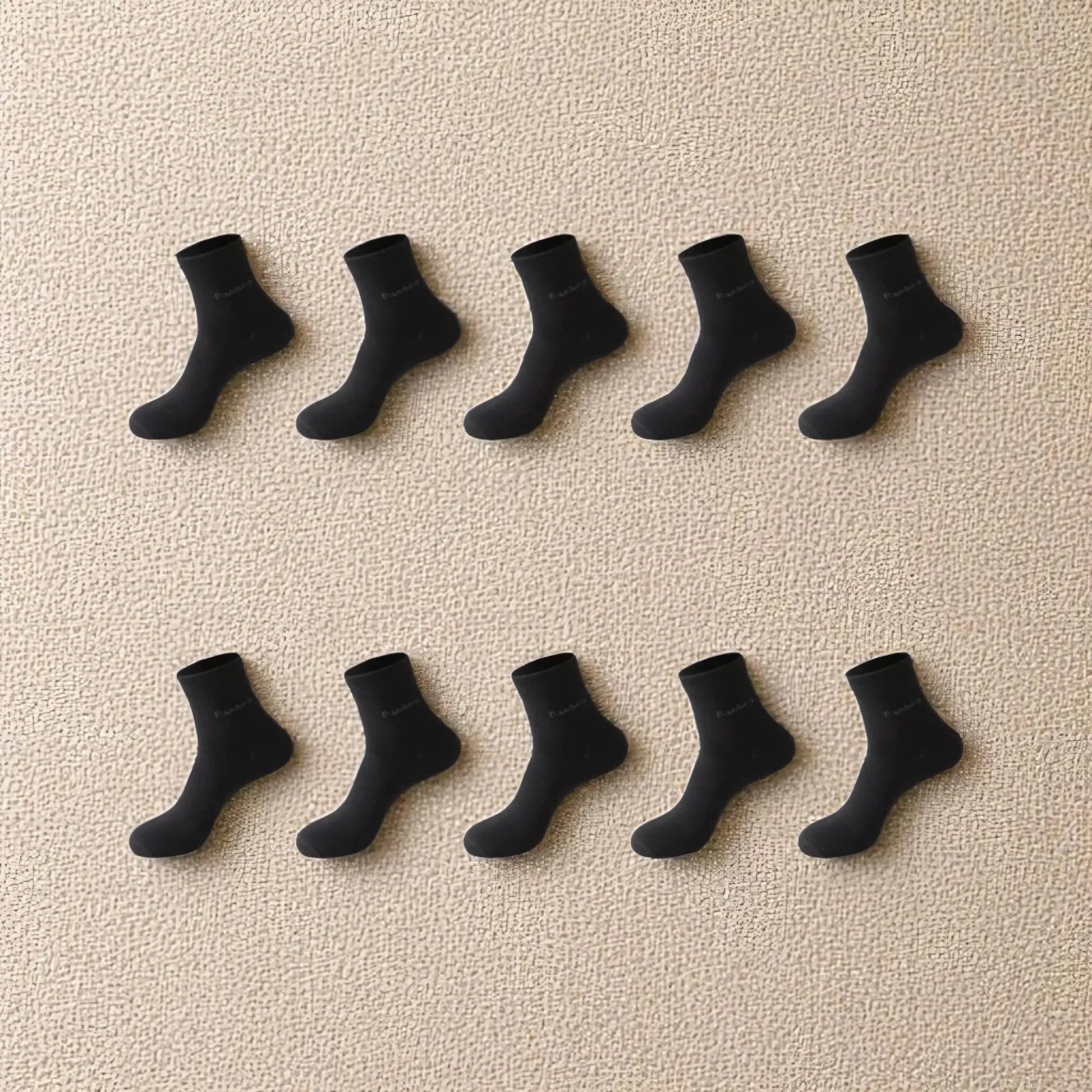Lot chaussettes bambou noir intense pour homme, idéales pour toutes les occasions.