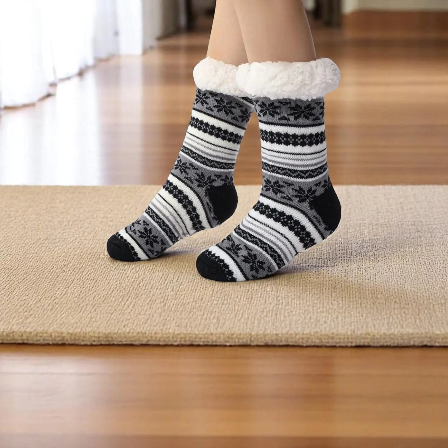 Chaussettes chausson homme flocon noir et blanc.