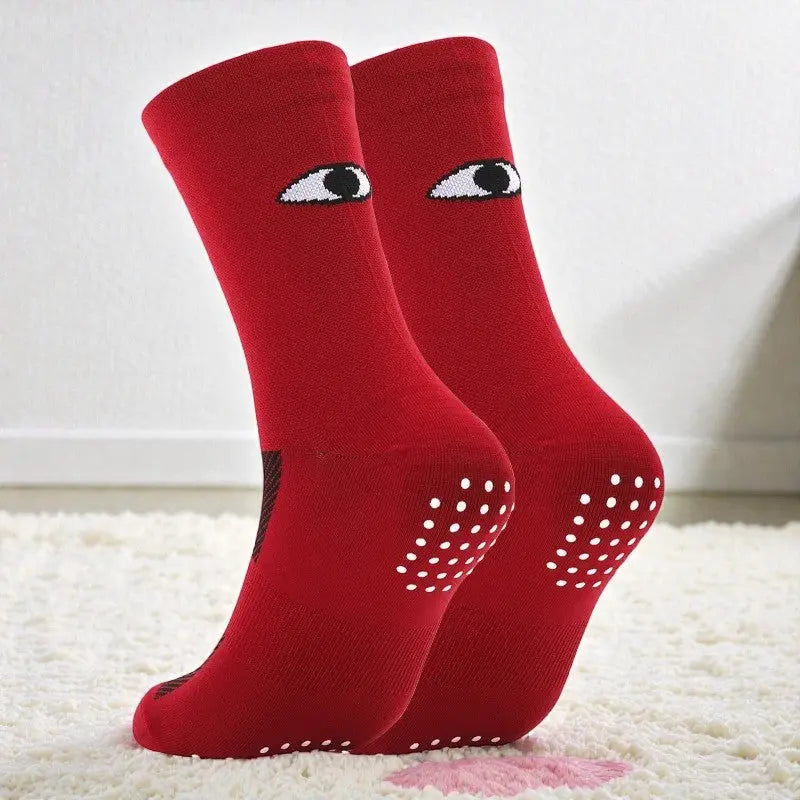 Chaussettes cyclisme rouge performante avec maintien pour sortie vélo.
