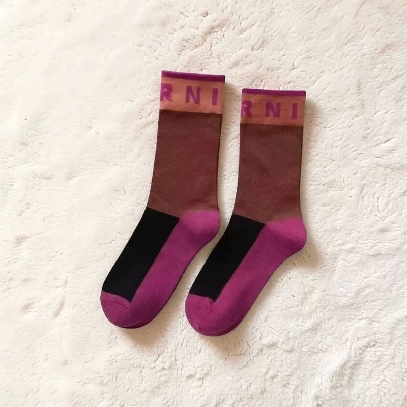 Chaussettes femme coton marron et rose design moderne Marni.