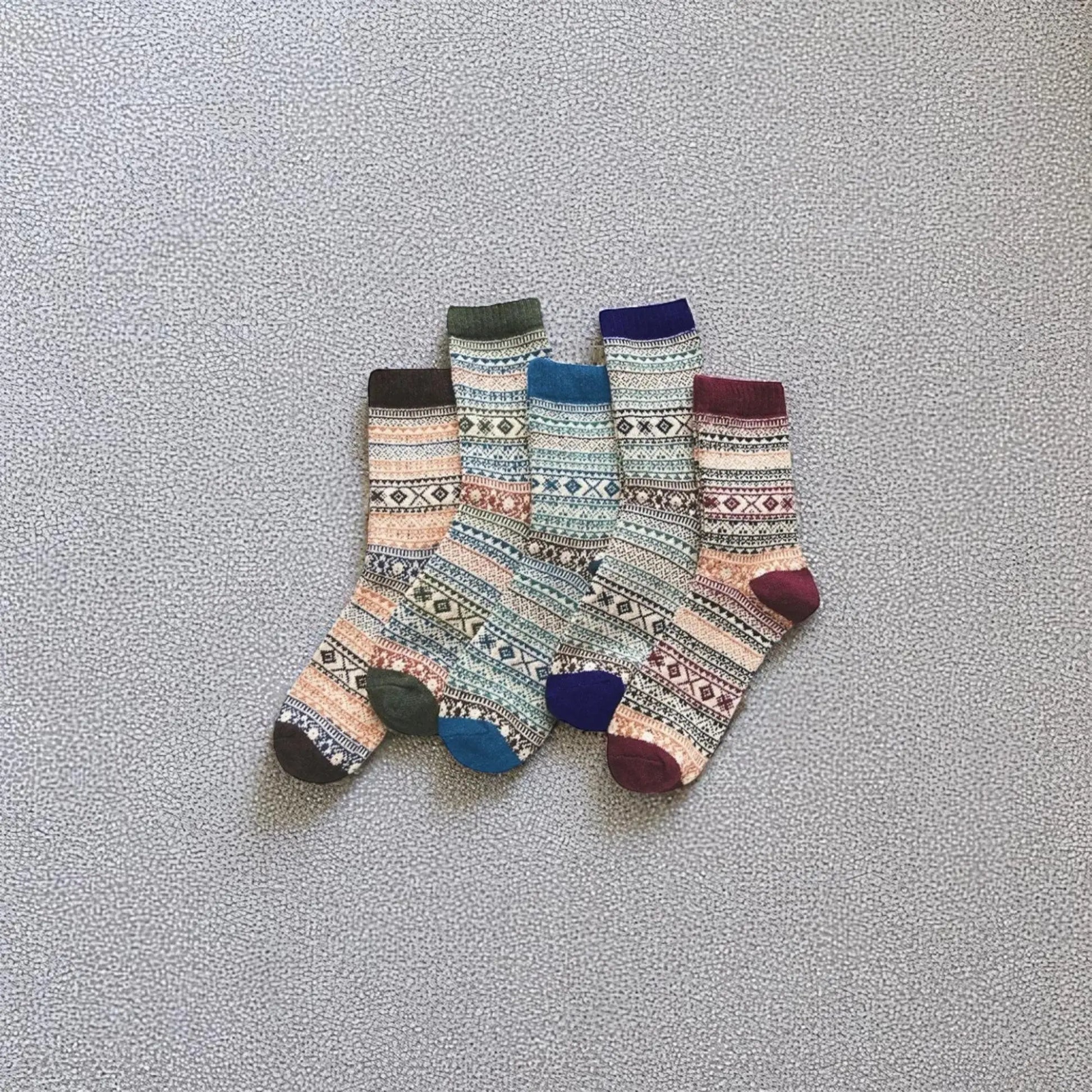 Chaussettes pour homme en laine – lot de 5 paires à motifs géométriques nordiques.