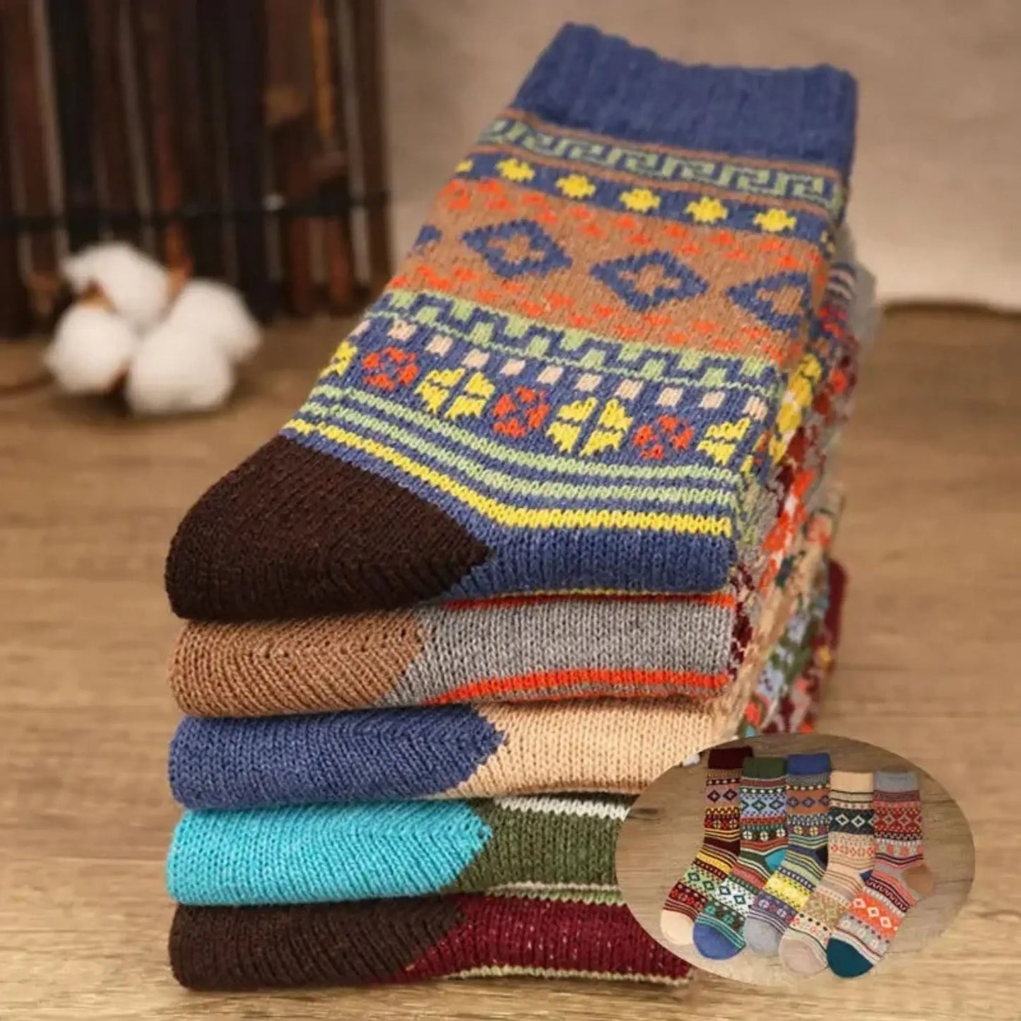 Paire de chaussettes style nordique en laine pour homme, chaleur et style assurés.