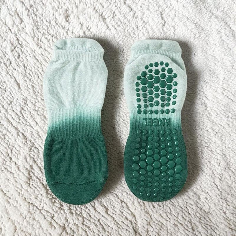 Chaussettes yoga femme dégradé vert menthe avec semelle antidérapante.