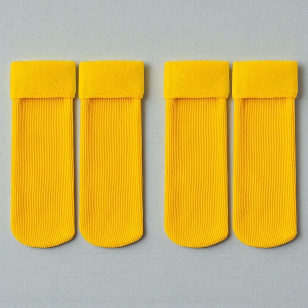 chaussette sans couture enfant jaune citron, confort quotidien et couleurs variées.