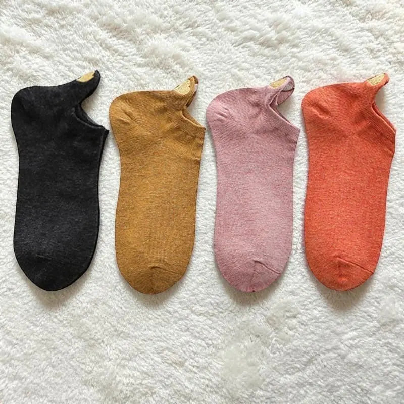 Lot de socquettes femme coloris noir, camel, rose et orange avec languette talon.
